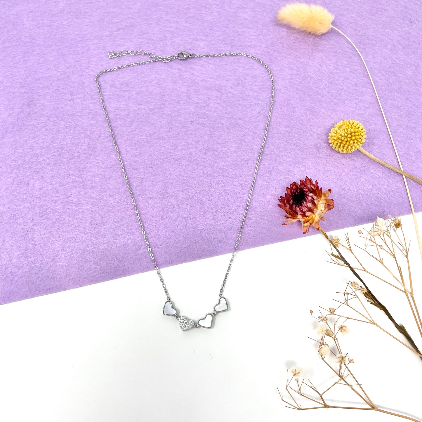 Makupenda - Collana Donna quadrifoglio che si apre a cuori madreperla