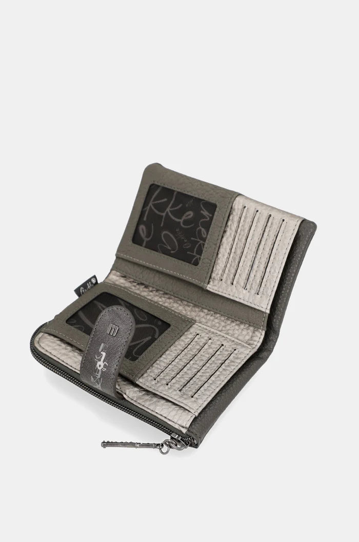 43809912-Grigio