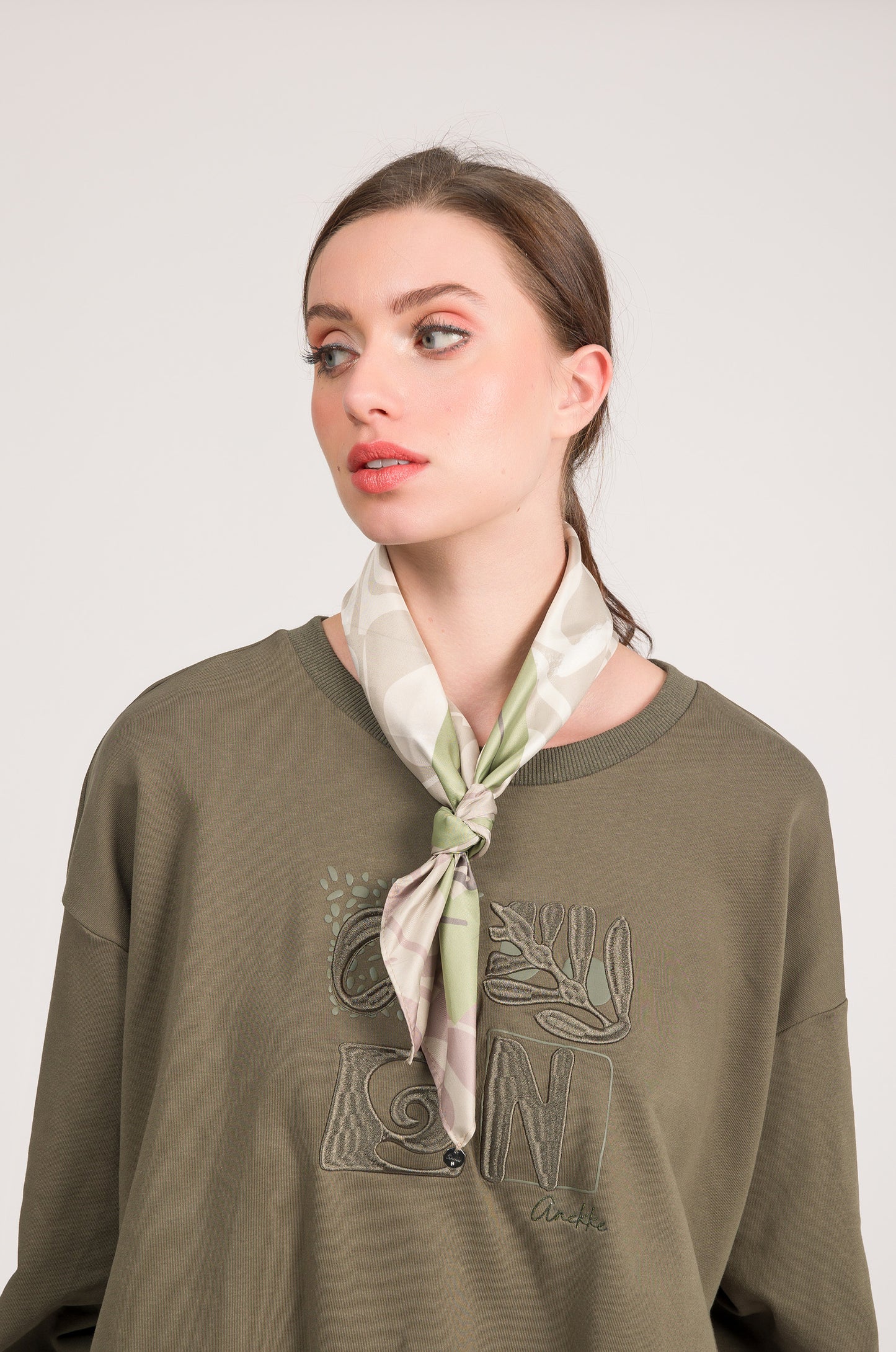 AN42470313-Verde militare
