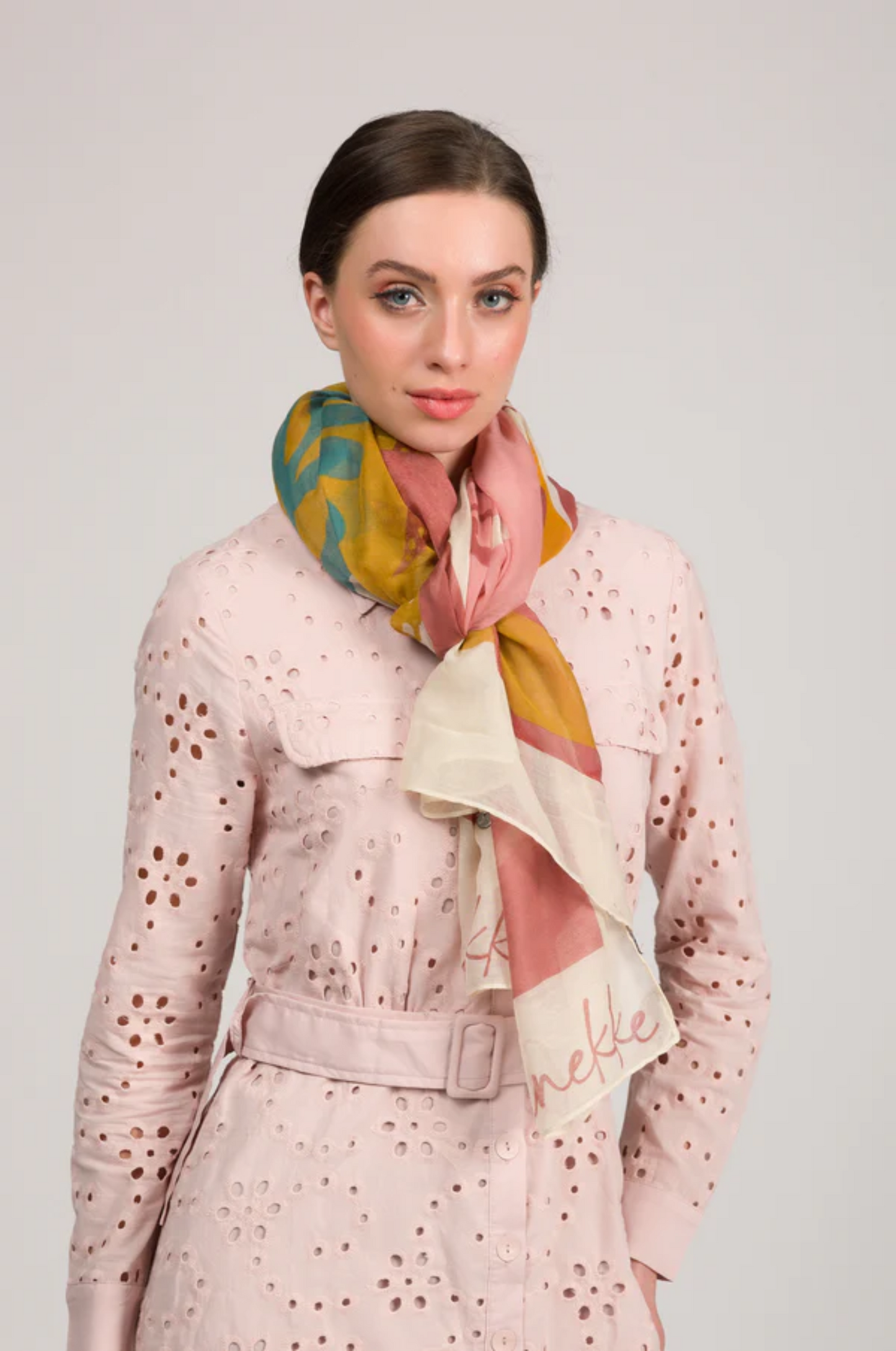 AN42490000-Beige