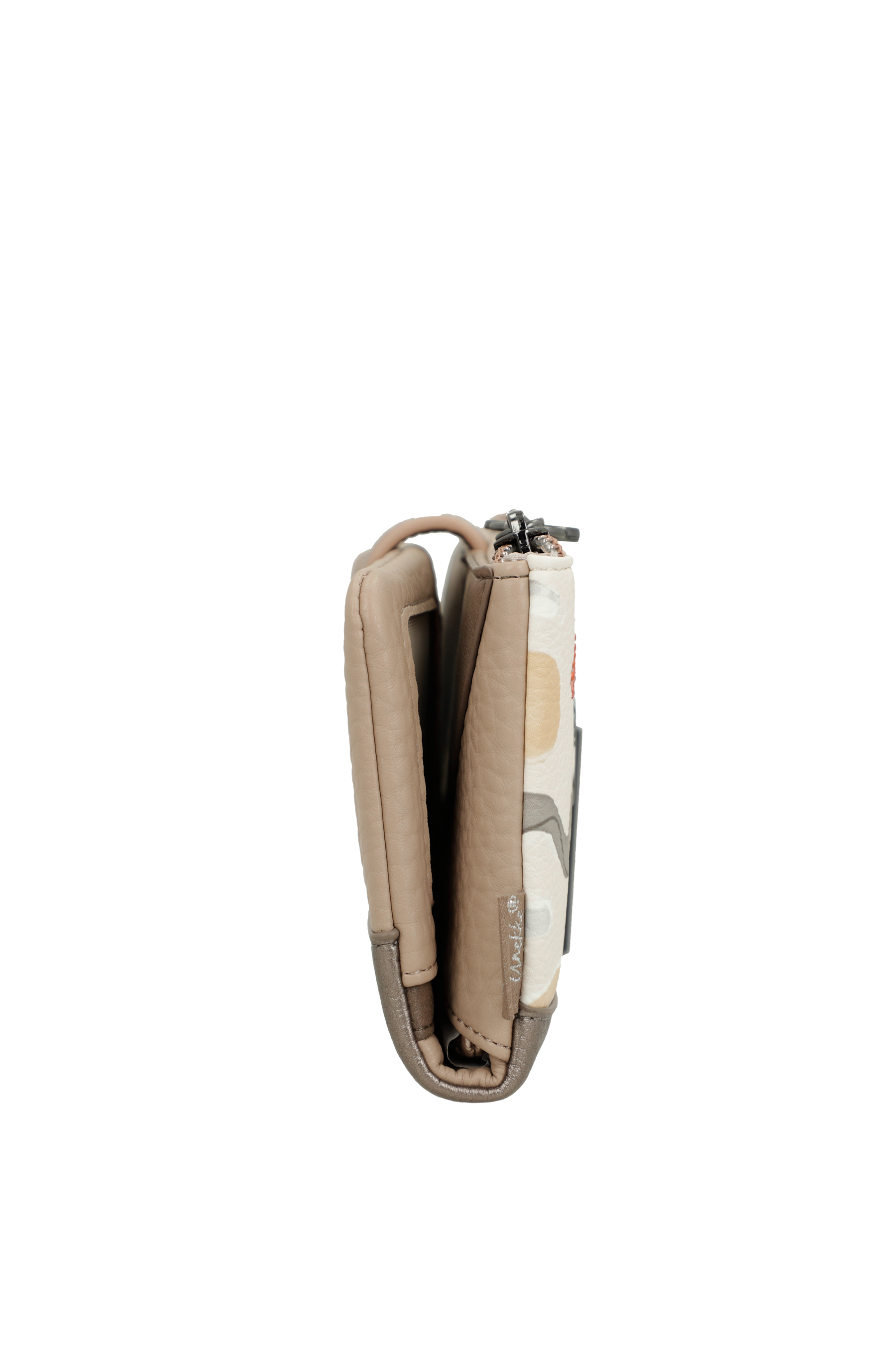 AN42749906-Beige
