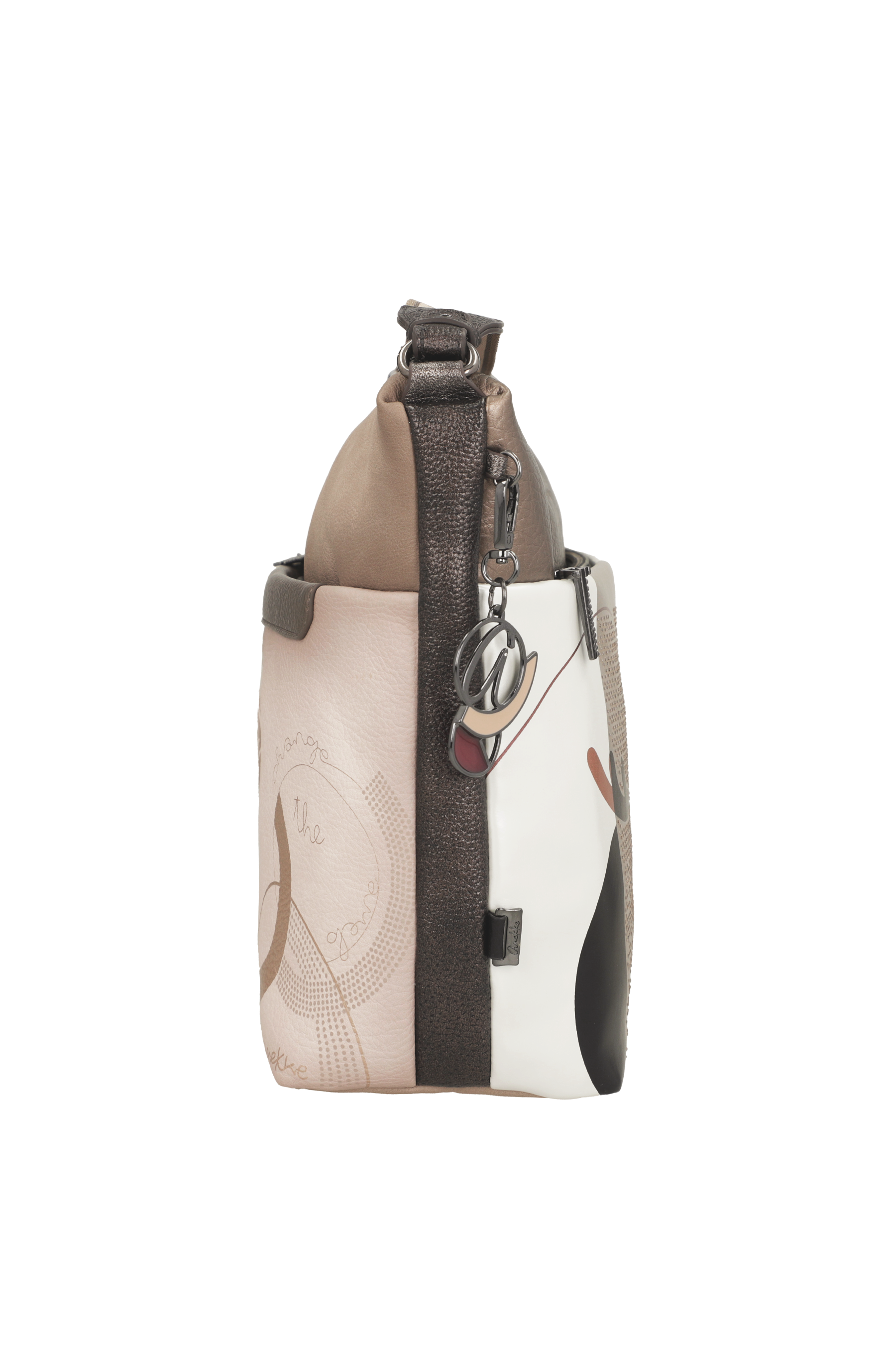 AN42753248-Beige