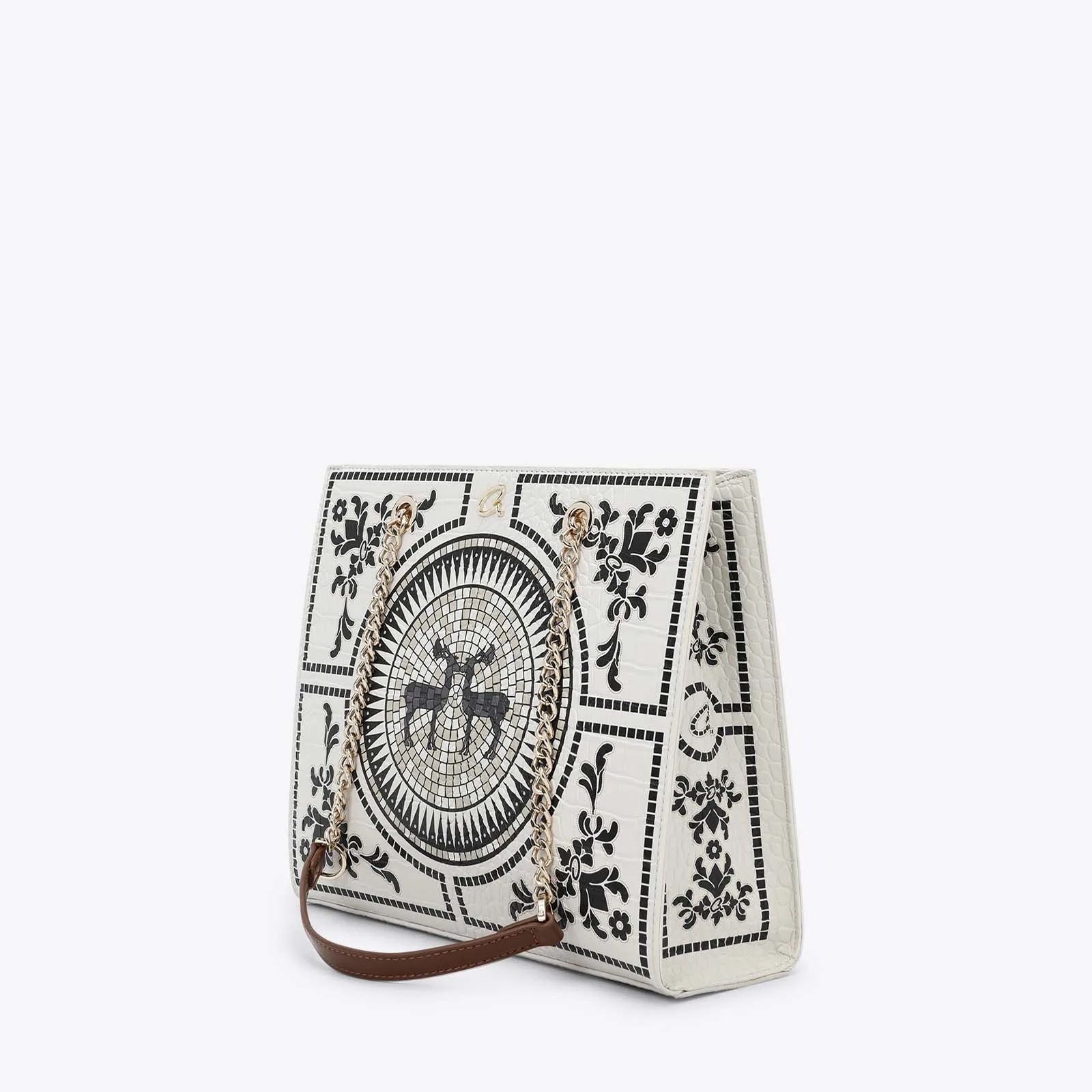 AX10103667-Bianco