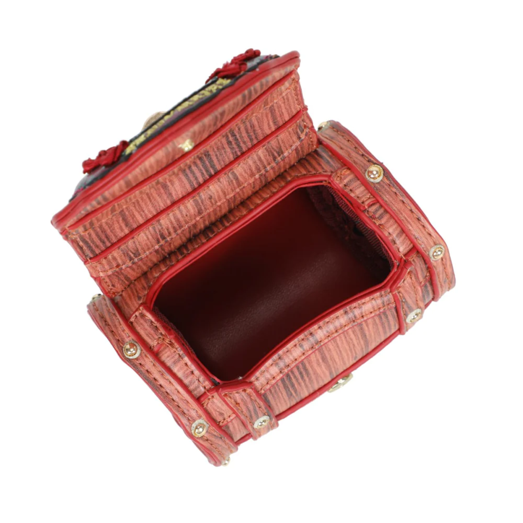 C39153471-Rosso
