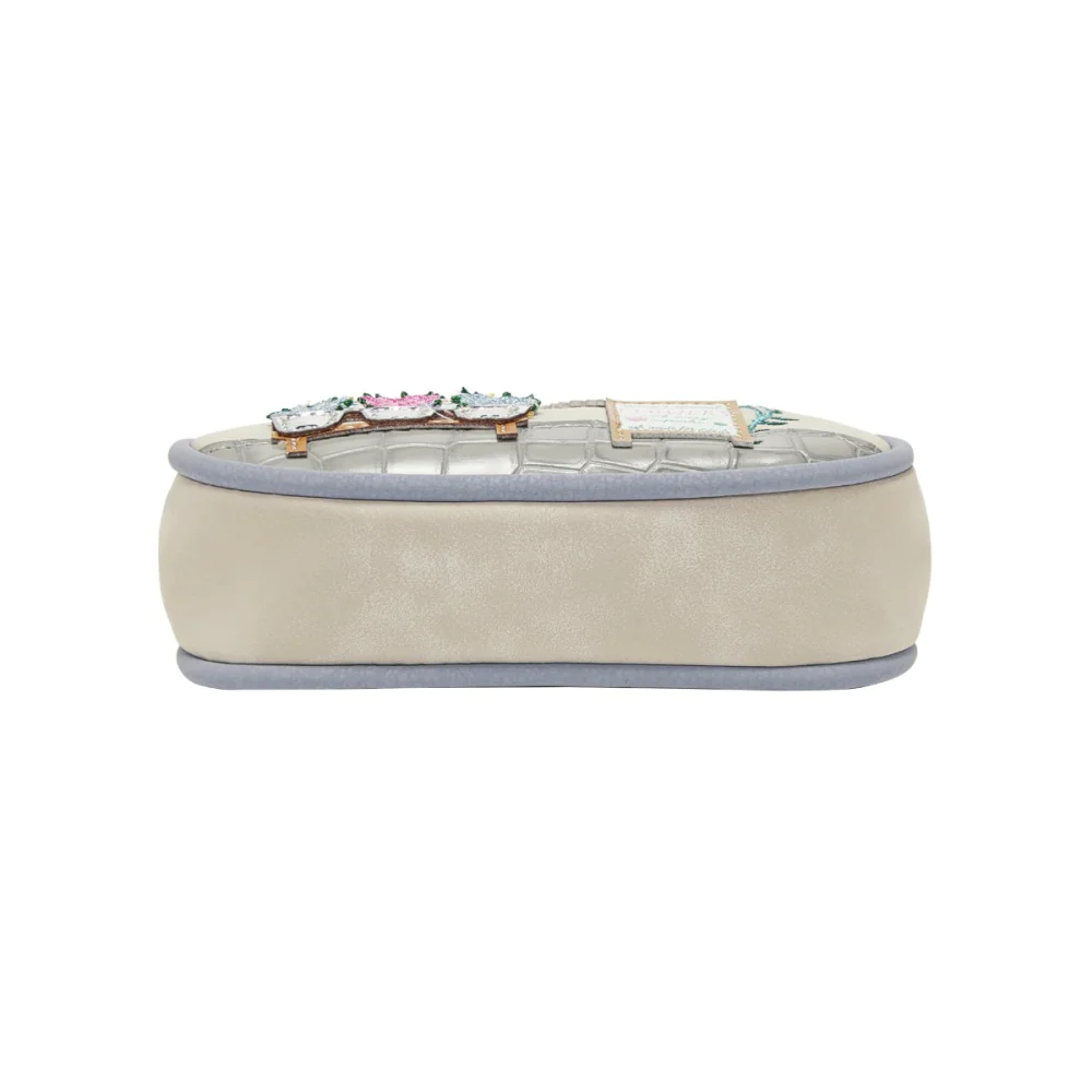 F32523541-Lilla