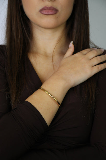 ZAG07727-Oro
