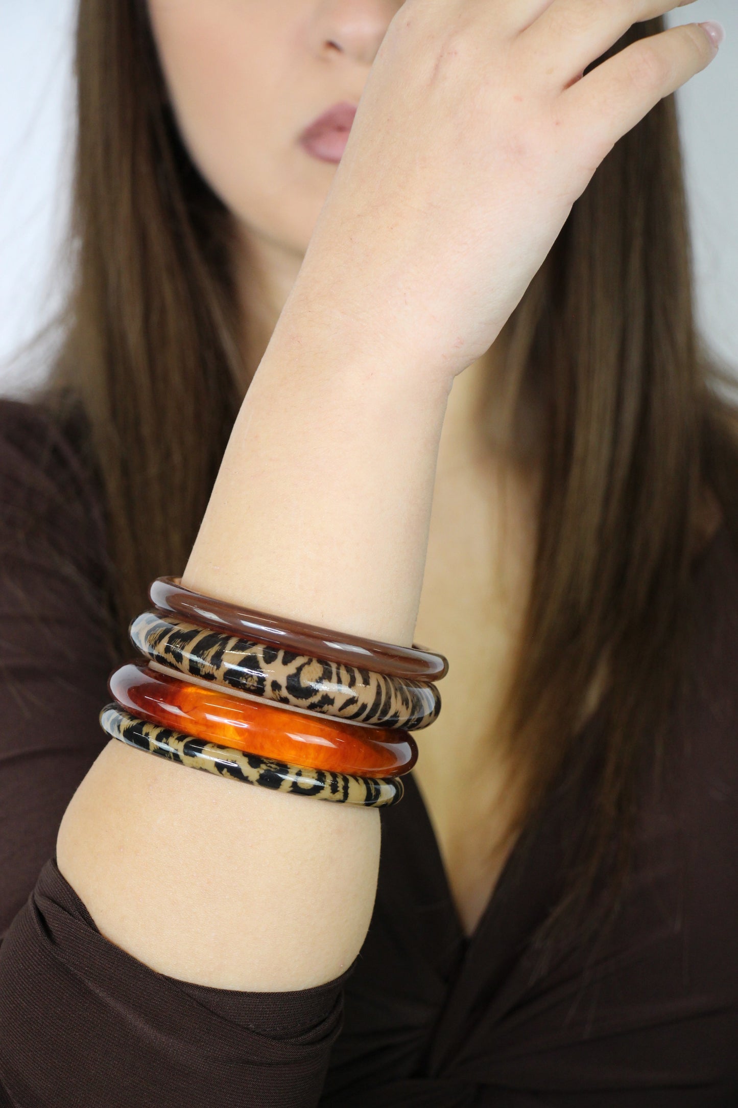 ZAG07733-Marrone